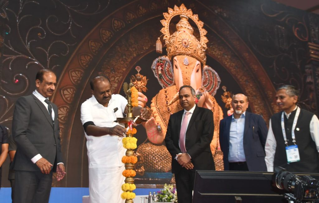Image for Hon’ble Minister for Heavy Industries Shri H. D. Kumaraswamy inaugurates SIAT 2026 in Pune